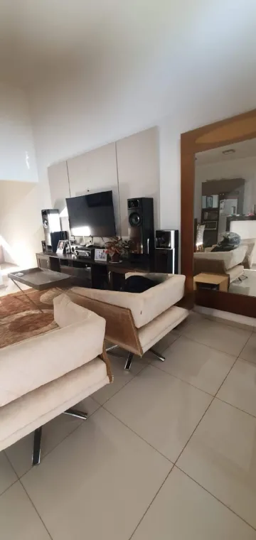 Casa / Padrão em Ribeirão Preto , Comprar por R$650.000,00
