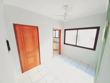 Alugar Apartamento / Padrão em Ribeirão Preto R$ 1.500,00 - Foto 3