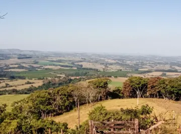 Comprar Terreno / Área em Cássia dos Coqueiros R$ 200.000,00 - Foto 4