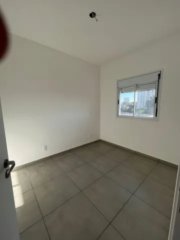 Alugar Apartamento / Padrão em Ribeirão Preto R$ 1.300,00 - Foto 4