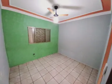 Alugar Casa / Padrão em Ribeirão Preto R$ 1.100,00 - Foto 12