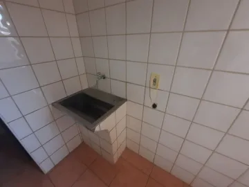 Alugar Apartamento / Padrão em Ribeirão Preto R$ 1.550,00 - Foto 11