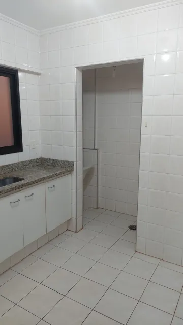 Alugar Apartamento / Padrão em Ribeirão Preto R$ 750,00 - Foto 10