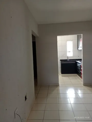 Alugar Casa / Padrão em Ribeirão Preto R$ 1.350,00 - Foto 2