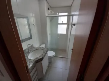 Alugar Apartamentos / Padrão em Ribeirão Preto R$ 1.650,00 - Foto 10