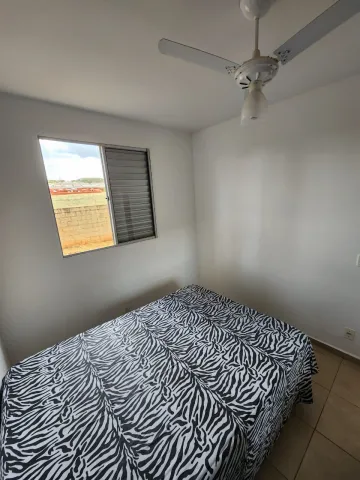 Alugar Apartamento / Padrão em Ribeirão Preto R$ 1.500,00 - Foto 11