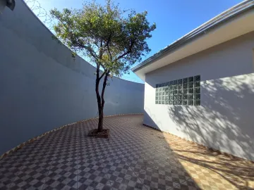 Alugar Casa / Padrão em Ribeirão Preto R$ 2.200,00 - Foto 18