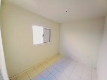 Alugar Casa / Padrão em Ribeirão Preto R$ 700,00 - Foto 4