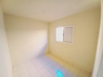 Alugar Casa / Padrão em Ribeirão Preto R$ 700,00 - Foto 5