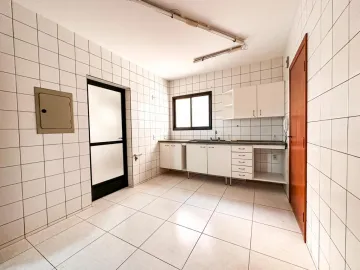 Alugar Apartamentos / Padrão em Ribeirão Preto R$ 2.600,00 - Foto 11