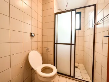 Alugar Apartamento / Padrão em Ribeirão Preto R$ 2.600,00 - Foto 4