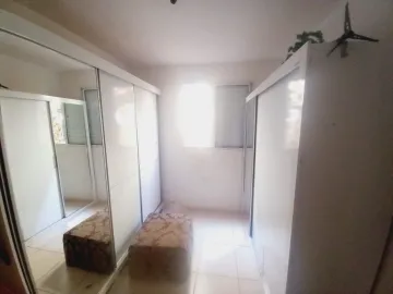 Alugar Apartamento / Padrão em Ribeirão Preto R$ 800,00 - Foto 2