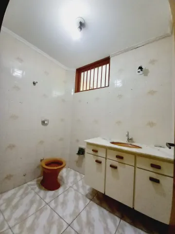 Alugar Apartamento / Padrão em Ribeirão Preto R$ 1.600,00 - Foto 5