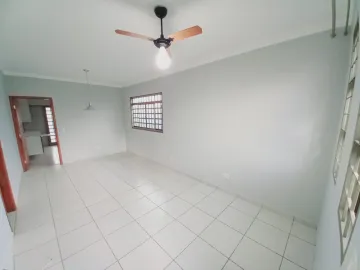 Alugar Casa / Padrão em Bonfim Paulista R$ 3.300,00 - Foto 2