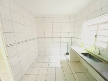 Alugar Casa / Padrão em Ribeirão Preto R$ 1.550,00 - Foto 13