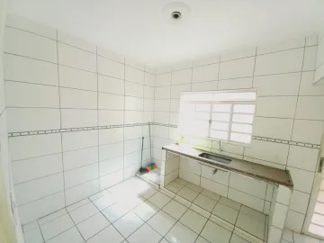 Alugar Casa / Padrão em Ribeirão Preto R$ 1.550,00 - Foto 15