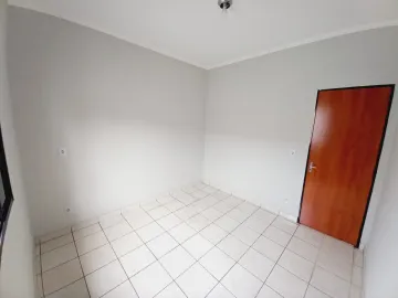 Alugar Casa / Padrão em Ribeirão Preto R$ 1.400,00 - Foto 8