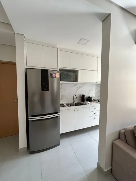 Apartamento / Padrão em Ribeirão Preto Alugar por R$2.450,00