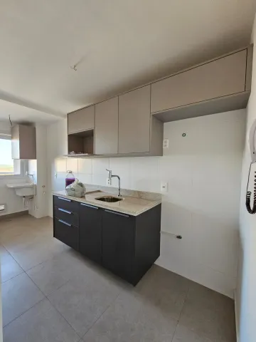 Comprar Apartamento / Padrão em Ribeirão Preto R$ 680.000,00 - Foto 5