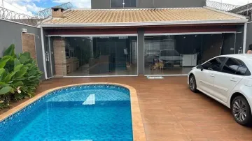 Casa / Padrão em Jardinópolis , Comprar por R$742.000,00