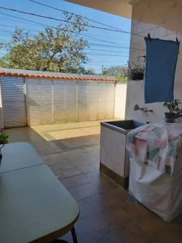 Comprar Casa / Padrão em Ribeirão Preto R$ 390.000,00 - Foto 1