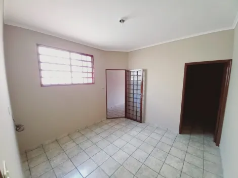 Alugar Casa / Padrão em Ribeirão Preto R$ 890,00 - Foto 9