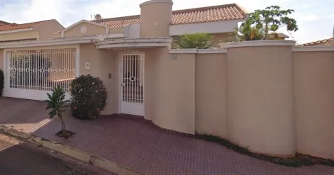 Casa / Padrão em Ribeirão Preto , Comprar por R$880.000,00