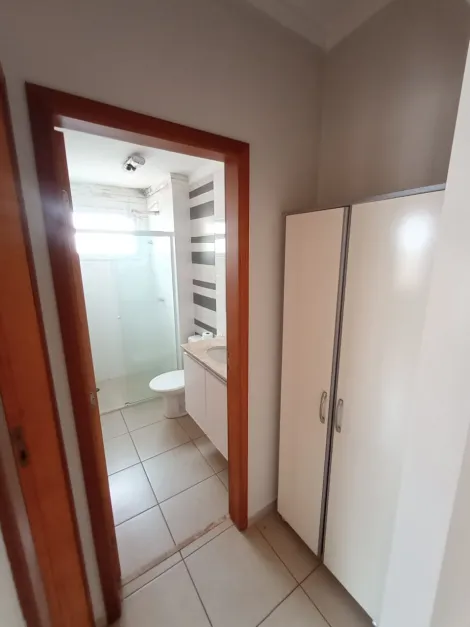 Alugar Apartamento / Padrão em Ribeirão Preto R$ 1.500,00 - Foto 21