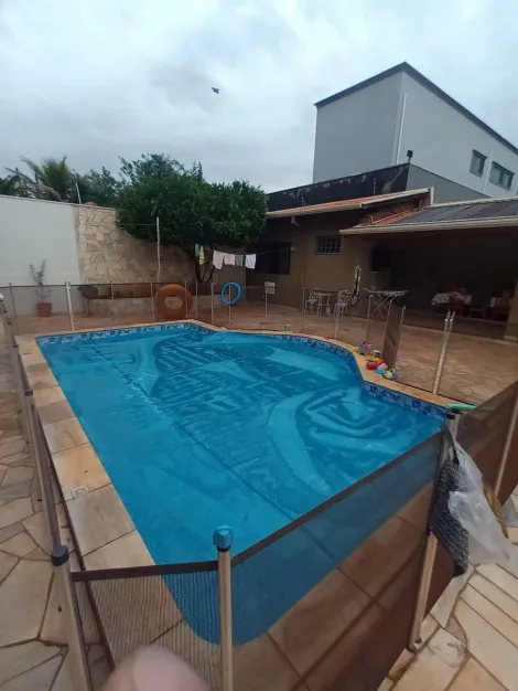 Casa / Padrão em Ribeirão Preto 