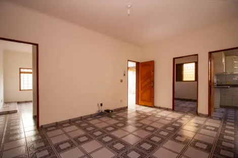 Comprar Casa / Padrão em Ribeirão Preto R$ 500.000,00 - Foto 4