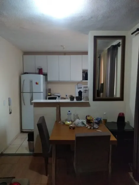 Comprar Apartamentos / Padrão em Ribeirão Preto R$ 175.000,00 - Foto 4