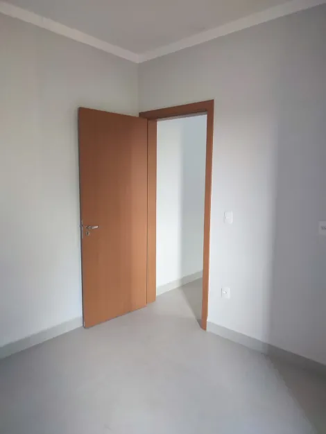 Alugar Apartamento / Padrão em Ribeirão Preto R$ 1.700,00 - Foto 7