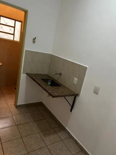 Alugar Comercial padrão / Loja em Ribeirão Preto R$ 1.800,00 - Foto 6