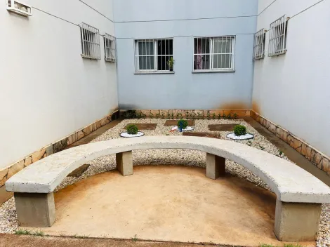 Alugar Apartamento / Padrão em Ribeirão Preto R$ 1.100,00 - Foto 22