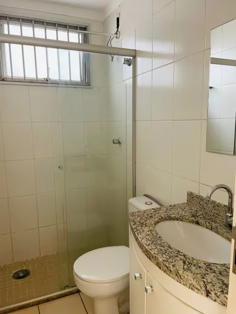 Alugar Apartamento / Padrão em Ribeirão Preto R$ 1.100,00 - Foto 21