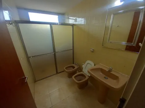 Alugar Apartamento / Padrão em Ribeirão Preto R$ 1.800,00 - Foto 17