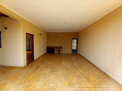 Alugar Casa / Padrão em Ribeirão Preto R$ 2.700,00 - Foto 5