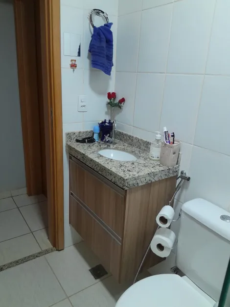 Alugar Apartamento / Padrão em Ribeirão Preto R$ 950,00 - Foto 17