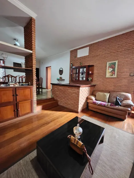 Casa / Padrão em Ribeirão Preto , Comprar por R$672.000,00
