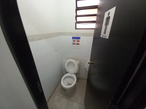 Alugar Apartamento / Padrão em Ribeirão Preto R$ 1.900,00 - Foto 13