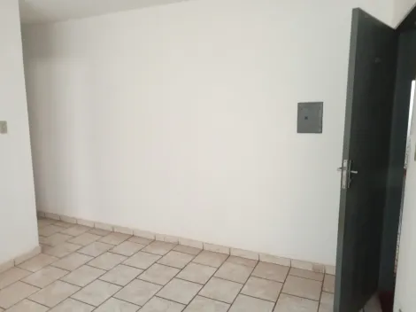 Alugar Apartamento / Padrão em Ribeirão Preto R$ 950,00 - Foto 2