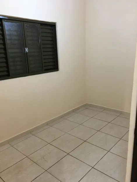 Alugar Casa / Padrão em Ribeirão Preto R$ 1.650,00 - Foto 7