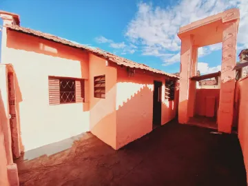 Alugar Casas / Padrão em Ribeirão Preto R$ 950,00 - Foto 11
