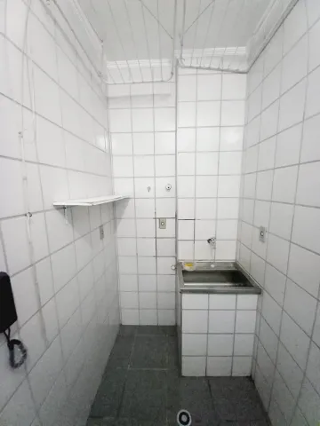 Alugar Apartamento / Padrão em Ribeirão Preto R$ 950,00 - Foto 7