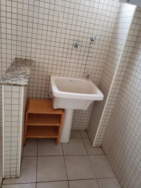 Alugar Apartamento / Padrão em Ribeirão Preto R$ 920,00 - Foto 14