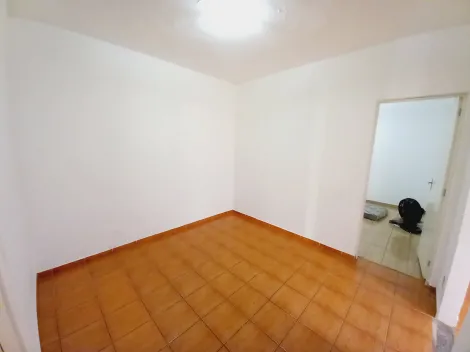 Alugar Casa / Padrão em Ribeirão Preto R$ 550,00 - Foto 9