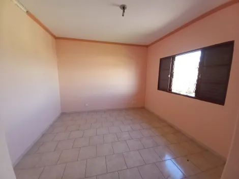 Alugar Casa / Padrão em Ribeirão Preto R$ 1.400,00 - Foto 4