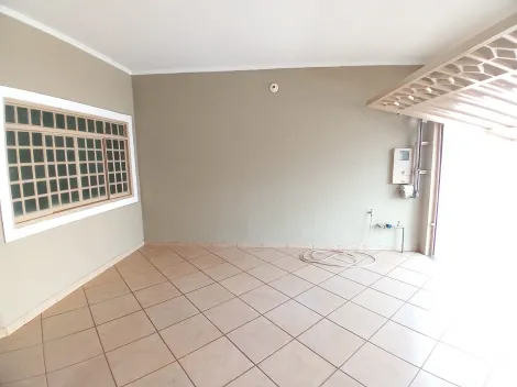 Alugar Casa / Padrão em Ribeirão Preto R$ 1.900,00 - Foto 4