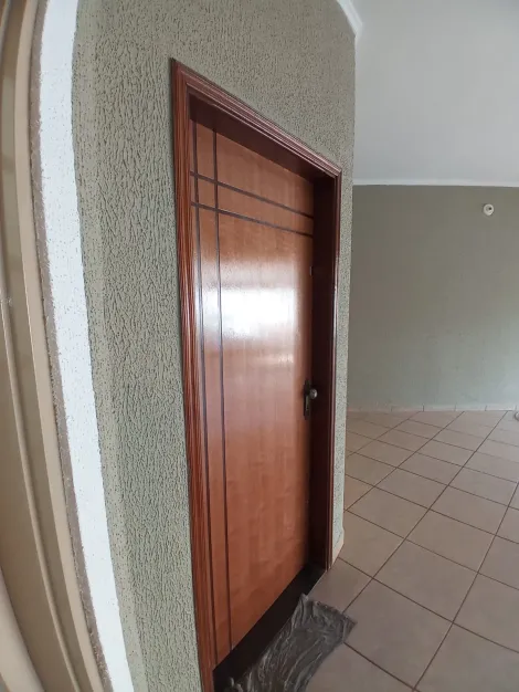 Alugar Casa / Padrão em Ribeirão Preto R$ 1.900,00 - Foto 37