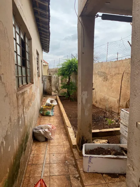 Alugar Casa / Padrão em Ribeirão Preto R$ 2.500,00 - Foto 8